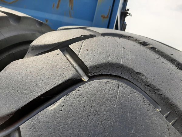 2x Opona używana przemysłowa 26.5R25 MICHELIN XHA2; 3200zł W4363 - obrazek 10