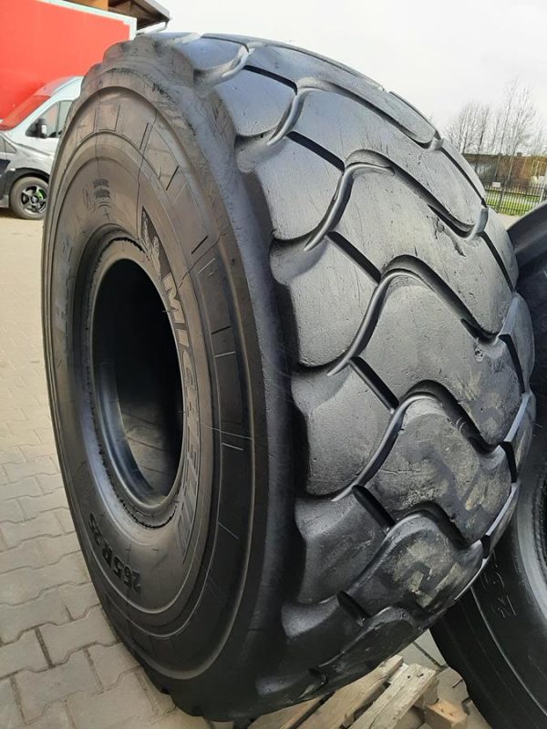 2x Opona używana przemysłowa 26.5R25 MICHELIN XHA2; 3200zł W4363 - obrazek 16