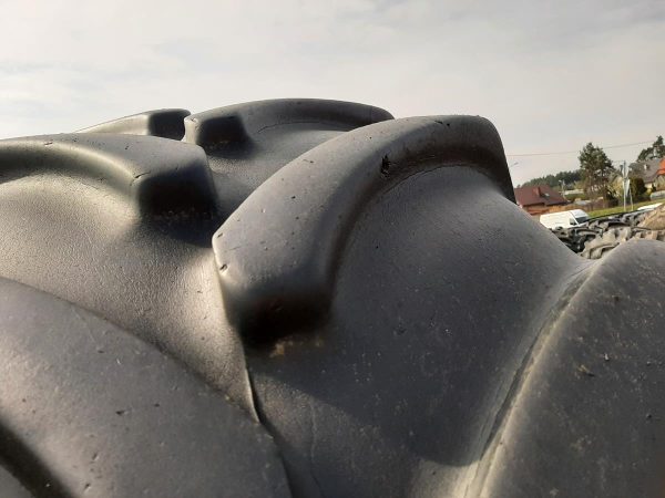 Opona używana rolnicza 650/85R38 FIRESTONE MAXI TRACTION 2800zł W4364 - obrazek 7