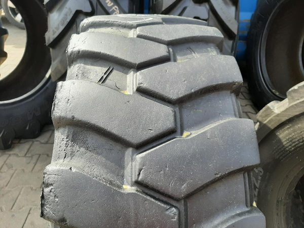 4x Opona używana przemysłowa 315/70R22.5 DELCORA SGX-1; 950zł W4365 - obrazek 6