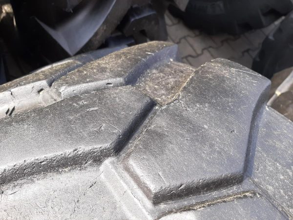 4x Opona używana przemysłowa 315/70R22.5 DELCORA SGX-1; 950zł W4365 - obrazek 13