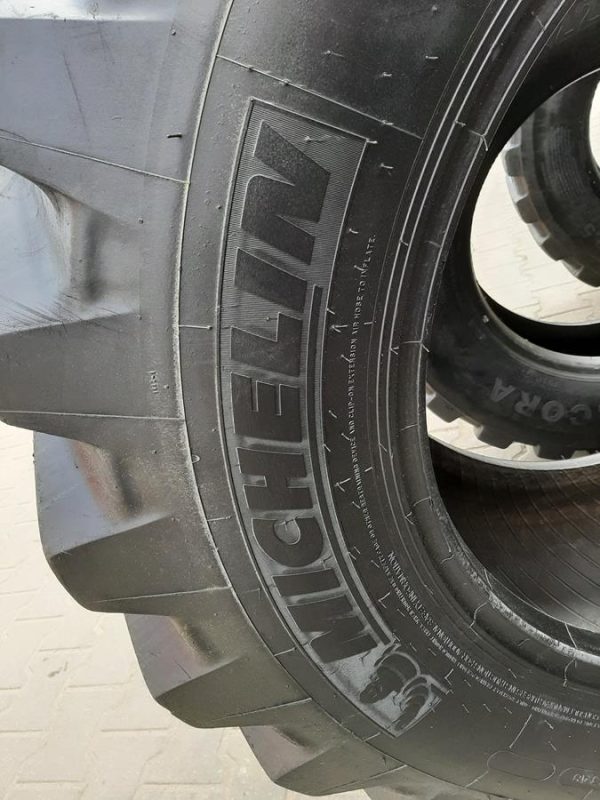 2x Opona używana 440/80-28 16.9-28 ; 440/80R28 MICHELIN 550zł W4369 - obrazek 12