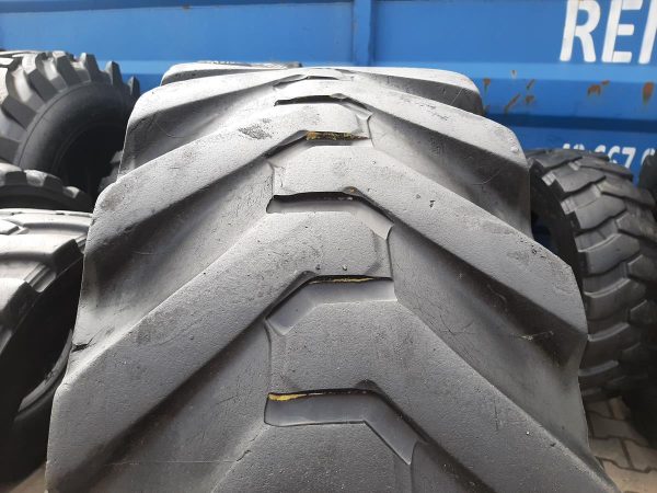 2x Opona używana 440/80-28 16.9-28 ; 440/80R28 MICHELIN 550zł W4369 - obrazek 6
