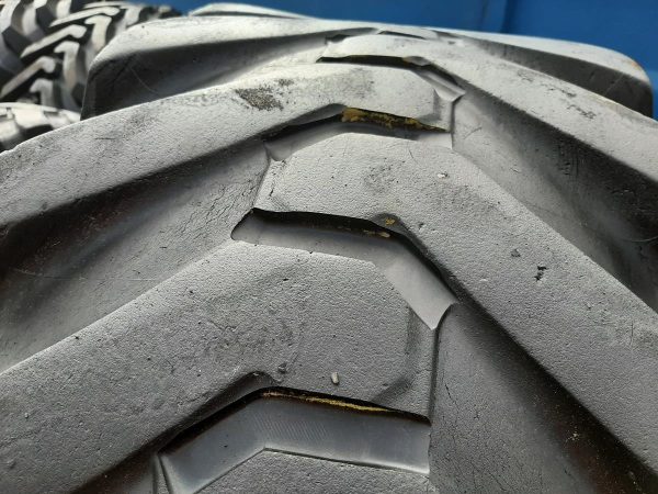 2x Opona używana 440/80-28 16.9-28 ; 440/80R28 MICHELIN 550zł W4369 - obrazek 9