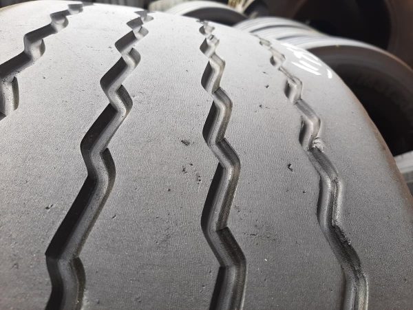 4x Opona używana ciężarowa 385/65R22.5 PIRELLI ITINERIS T90 250zł C2495 - obrazek 11