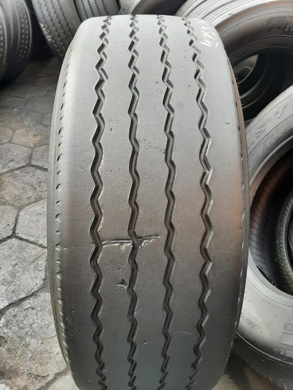 4x Opona używana ciężarowa 385/65R22.5 PIRELLI ITINERIS T90 250zł C2495 - obrazek 4