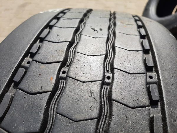 Opona używana ciężarowa 265/70R19.5 MICHELIN X MULTI Z 300zł C2498 - obrazek 10