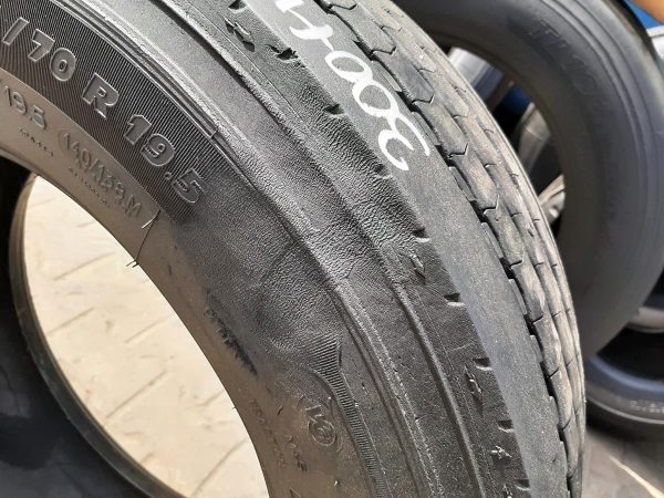 Opona używana ciężarowa 265/70R19.5 MICHELIN X MULTI Z 300zł C2498 - obrazek 7