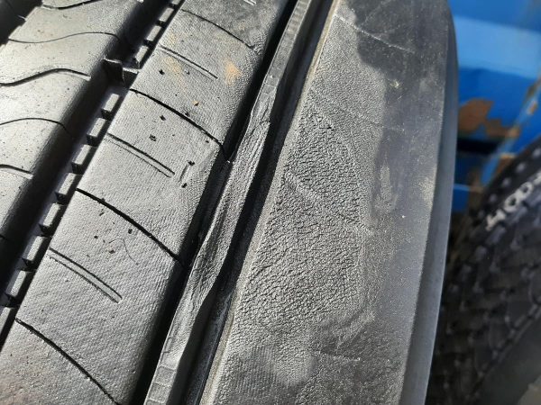 Opona używana ciężarowa 315/80R22.5 BRIDGESTONE R-STEER 700zł C2511 - obrazek 7