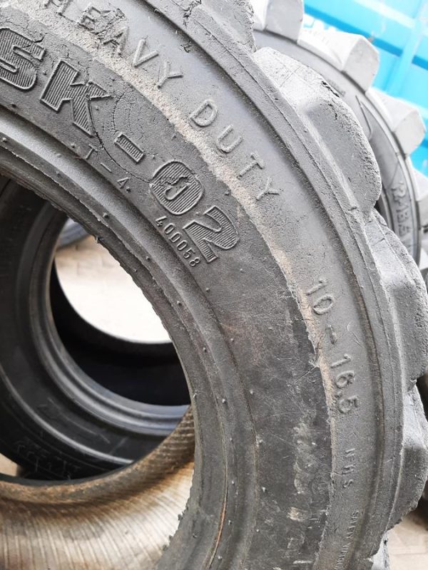 Opona używana przemysłowa 10-16.5 MITAS SKID STEER SK-02; 280zł W4381 - obrazek 6