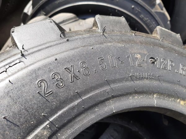 Opona używana przemysłowa 23x8.50-12 TRELLEBORG SK-900; 200zł W4386 - obrazek 3