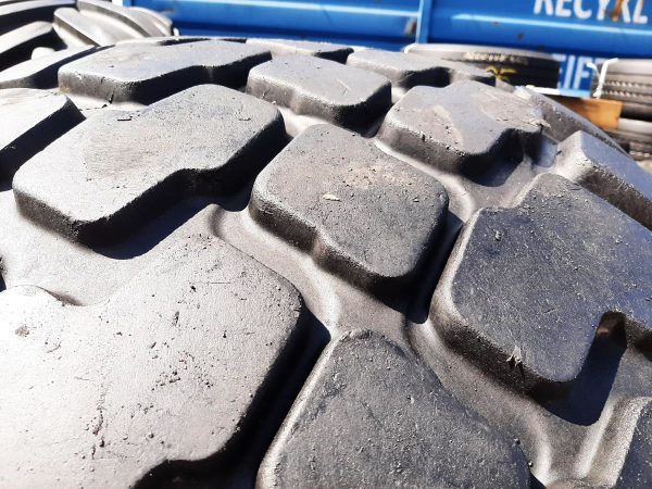 Opona używana rolnicza 650/55R26.5 ALLIANCE AGRI TRANSPORT A-390; 2200zł W4389 - obrazek 10