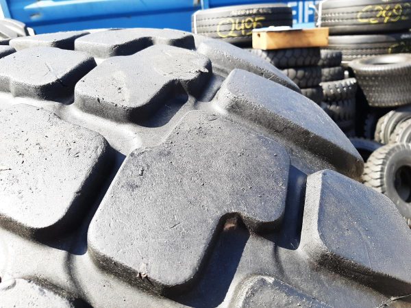 Opona używana rolnicza 650/55R26.5 ALLIANCE AGRI TRANSPORT A-390; 2200zł W4389 - obrazek 11