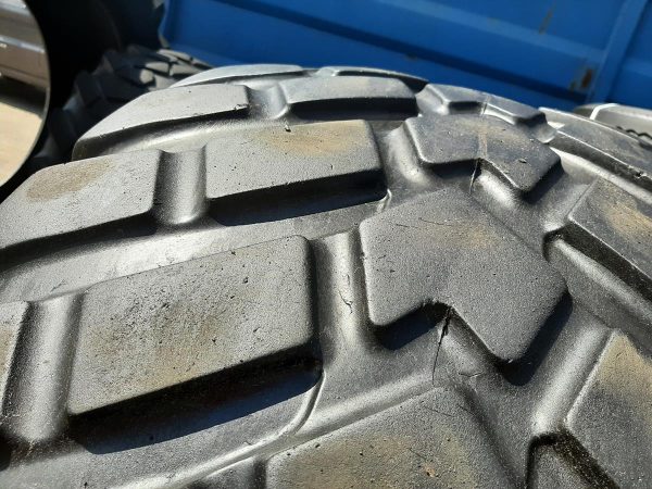 Opona używana rolnicza 600/55R26.5 BKT RIDEMAX FL693 M 1800zł W4391 - obrazek 9