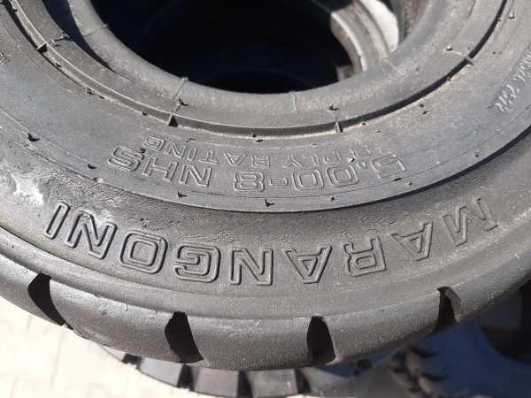 2x Opona używana przemysłowa 5.00-8 5.00R8 MARANGONI EUROSOFT 90zł W4396 - obrazek 3