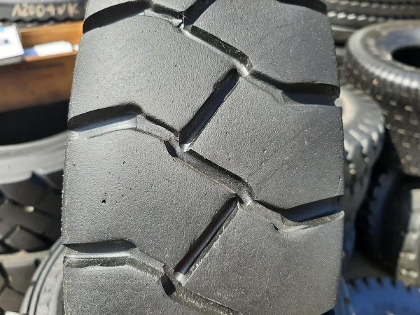 2x Opona używana przemysłowa 5.00-8 5.00R8 MARANGONI EUROSOFT 90zł W4396 - obrazek 6