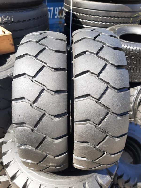 2x Opona używana przemysłowa 5.00-8 5.00R8 MARANGONI EUROSOFT 90zł W4396
