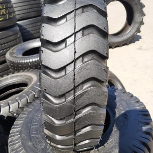 Opona używana przemysłowa 6.00-9 VREDESTEIN LOADER V84; 150zł W4397