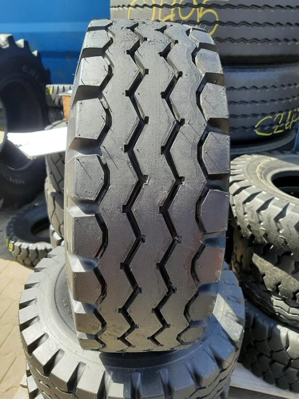 Opona używana przemysłowa 23x9-10 TOYO B-35; 180zł W4400