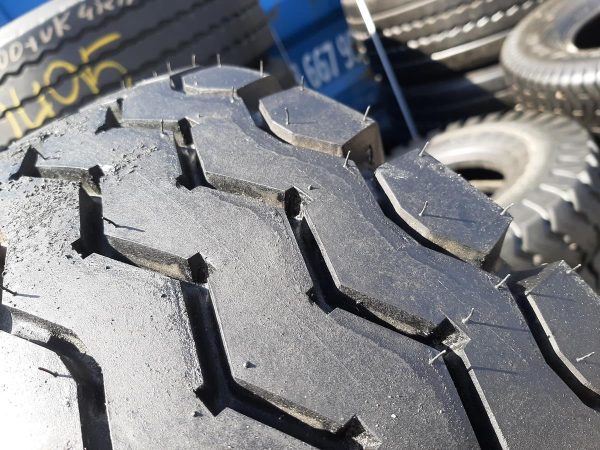 Opona używana przemysłowa 23x9-10 TOYO B-35; 180zł W4400 - obrazek 9
