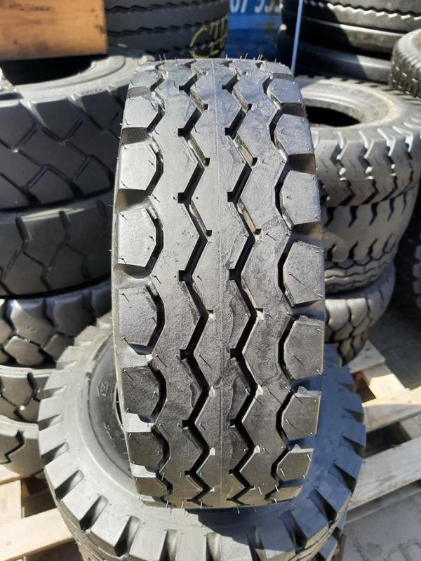 2x Opona używana przemysłowa 21x8-9 TOYO B-35; 150zł W4401 - obrazek 11