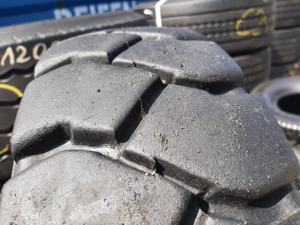 Opona używana przemysłowa 6.50-10 WATTS HUSKY 150zł W4402 - obrazek 7