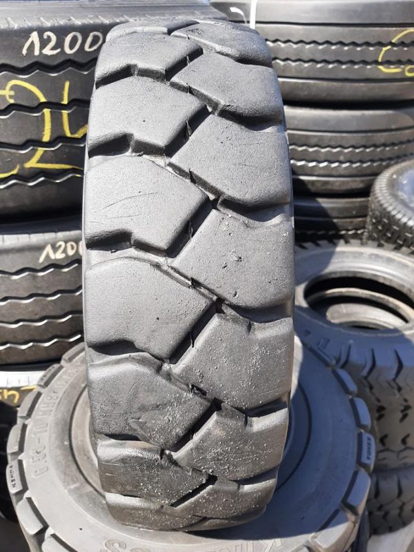 Opona używana przemysłowa 6.50-10 WATTS HUSKY 150zł W4402