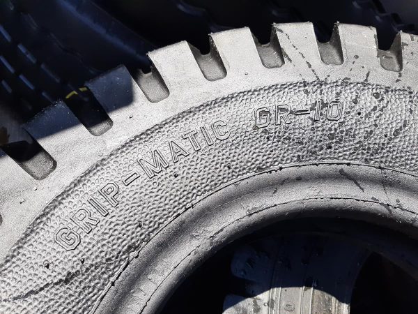 Opona używana przemysłowa 7.00-12 ARMSTRONG GR-10 180zł W4408 - obrazek 3