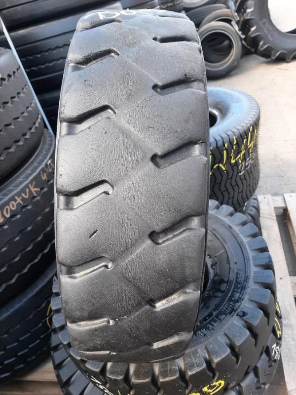 Opona używana przemysłowa 7.00-12 BKT HD RIM GUARD 150zł W4414