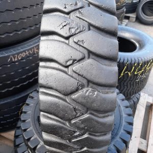 Opona używana przemysłowa 7.00-12 GALAXY YARD MASTER 130zł W4415
