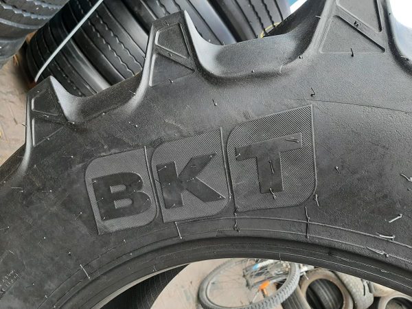 Opona używana rolnicza 480/70R34 BKT AGRIMAX RT765 1400zł W4417 - obrazek 10
