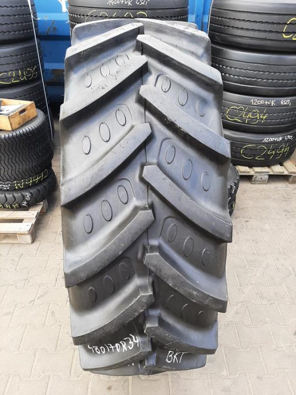 Opona używana rolnicza 480/70R34 BKT AGRIMAX RT765 1400zł W4417