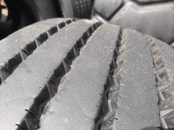 Opona używana ciężarowa 295/80R22.5 CONTINENTAL HSR1; 550zł C2515 - obrazek 8