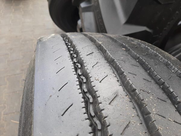 Opona używana ciężarowa 295/80R22.5 PIRELLI FH 01 COACH XL 550zł C2516 - obrazek 9