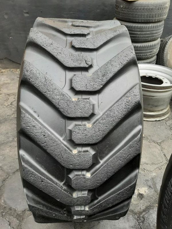 Opona używana przemysłowa 400/70-24 16.0/70-24 MICHELIN POWER CL 1200zł W4421