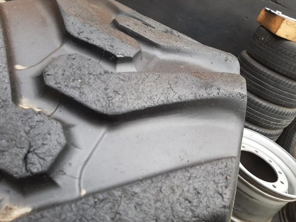 Opona używana przemysłowa 400/70-24 16.0/70-24 MICHELIN POWER CL 1200zł W4421 - obrazek 16