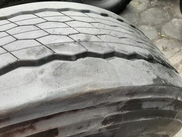 Opona używana ciężarowa 385/65R22.5 BRIDGESTONE DURAVIS R-TRAILER 002 800zł C2518 - obrazek 8