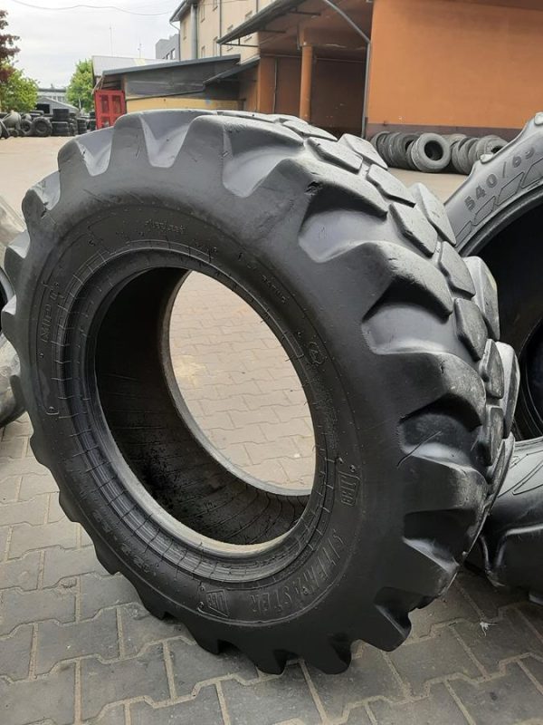 Opona używana przemysłowa 15.5-25 JCB MPT SITEMASTER 900zł W4424 - obrazek 11