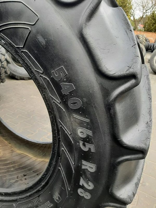 Opona używana rolnicza 540/65R28 CONTINENTAL CONTRACT AC65 1100zł W4425 - obrazek 3
