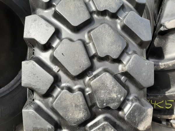 Opona używana przemysłowa 14.00R20 MICHELIN XZL 900zł W4426 - obrazek 4