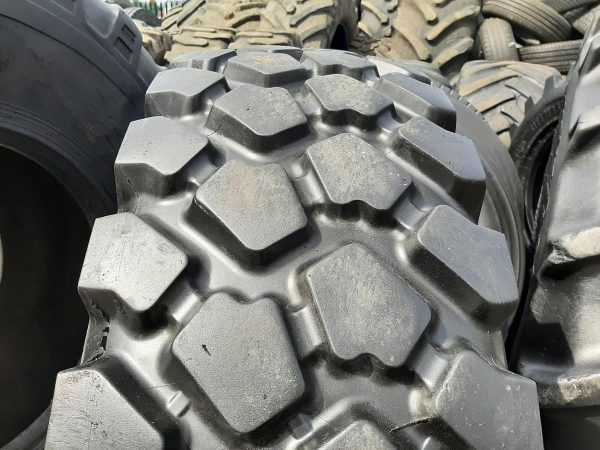 Opona używana przemysłowa 14.00R20 MICHELIN XZL 900zł W4426 - obrazek 5