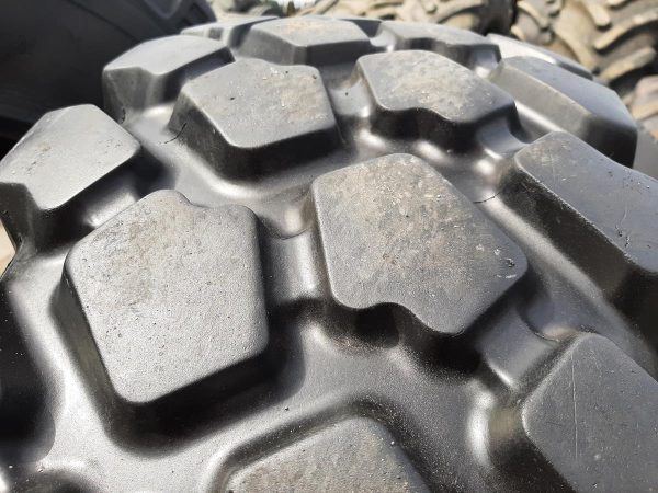 Opona używana przemysłowa 14.00R20 MICHELIN XZL 900zł W4426 - obrazek 10