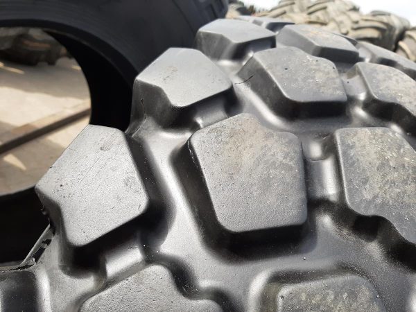 Opona używana przemysłowa 14.00R20 MICHELIN XZL 900zł W4426 - obrazek 13