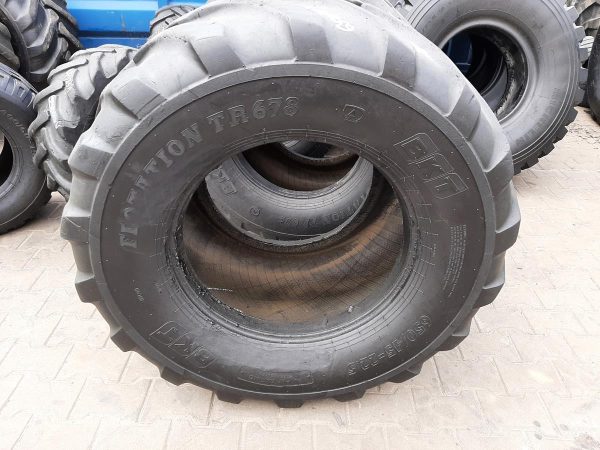 2x Opona używana rolnicza 650/45R22.5 BKT FLOTATION TR 678 1400zł W4431 - obrazek 2