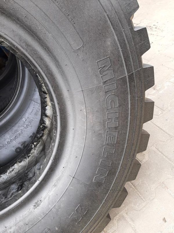 Opona używana przemysłowa 395/85R20 MICHELIN XZL 900zł W4433 - obrazek 4