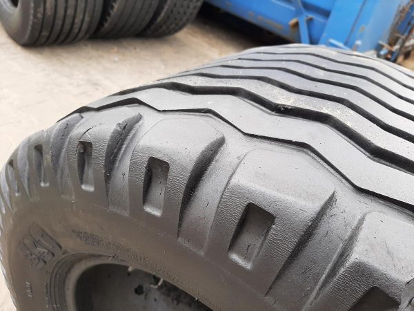 Opona używana rolnicza 19.0/45-17 BKT AW708 IMPLEMENT 400zł W4444 - obrazek 11