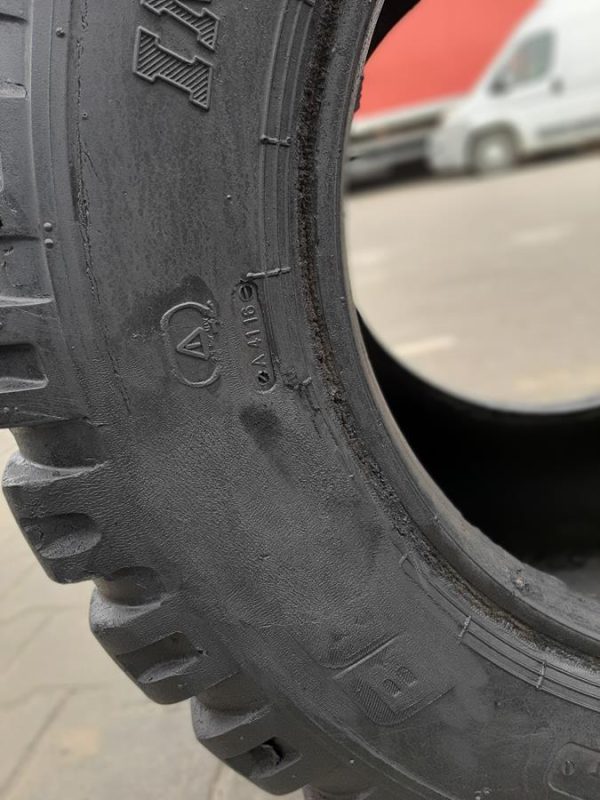 Opona używana rolnicza 19.0/45-17 BKT AW708 IMPLEMENT 400zł W4444 - obrazek 8