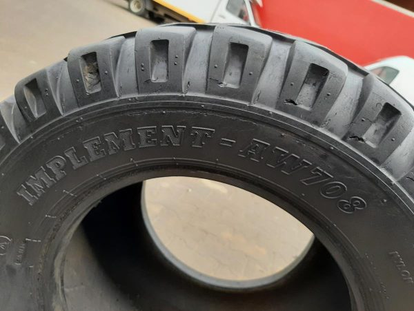 Opona używana rolnicza 19.0/45-17 BKT AW708 IMPLEMENT 400zł W4444 - obrazek 3