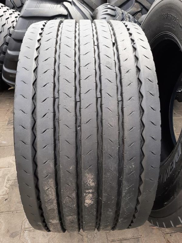 Opona używana ciężarowa 445/45R19.5 LEAO T820; 650zł C2522