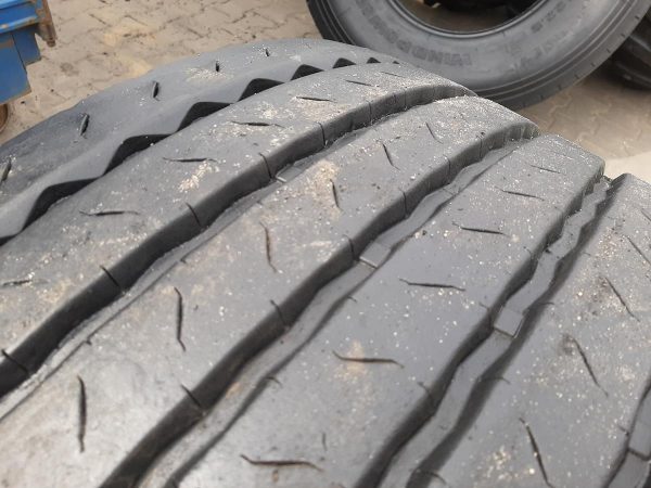 Opona używana ciężarowa 445/45R19.5 LEAO T820; 650zł C2522 - obrazek 13